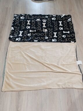 Large dog bed pillow covers bundle. Spacious. Flat thin covers. Dog Pillow cover